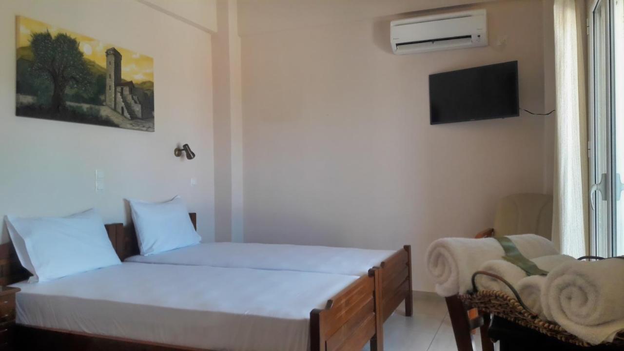 Vasiliki Apartments Stoúpa Esterno foto